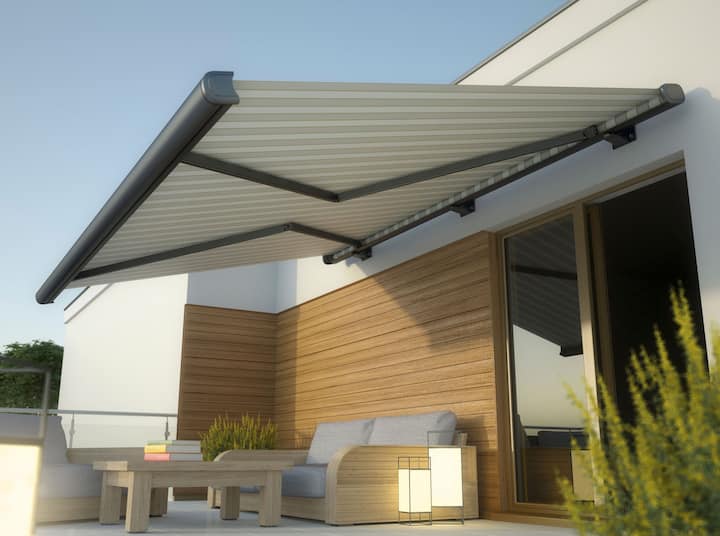 Custom retractable awnings installation in Lexington